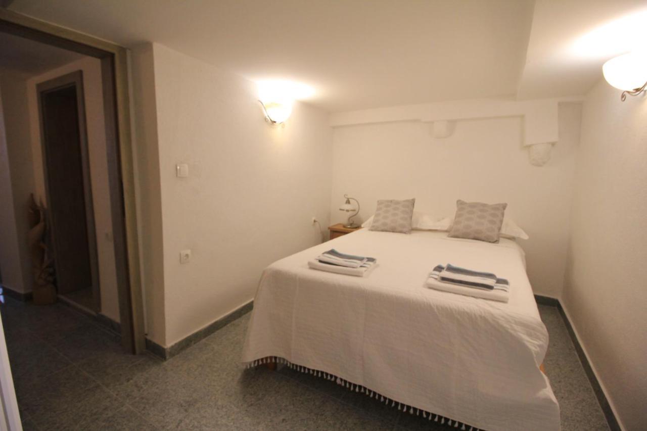 Town House In The Centre Of Historic Trogir Villa Exterior photo